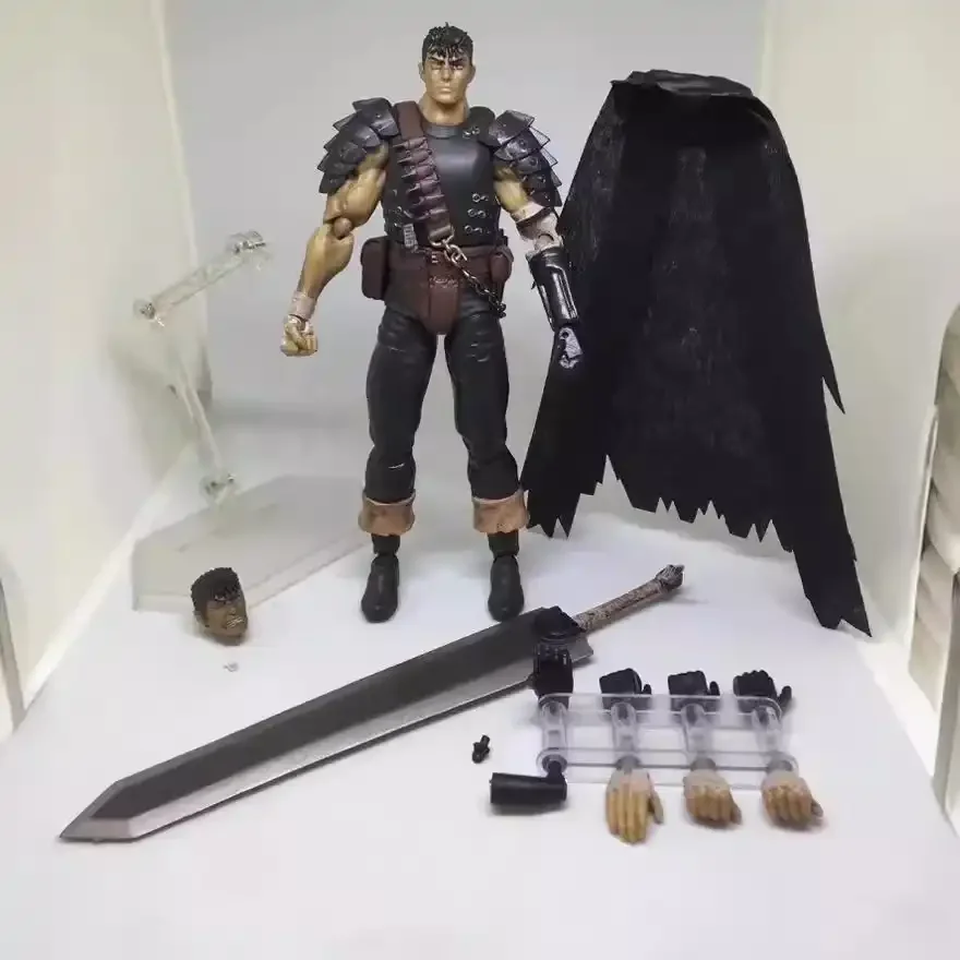 FGMA Guts Black Swordsman Figurine (17 cm) - Image 3