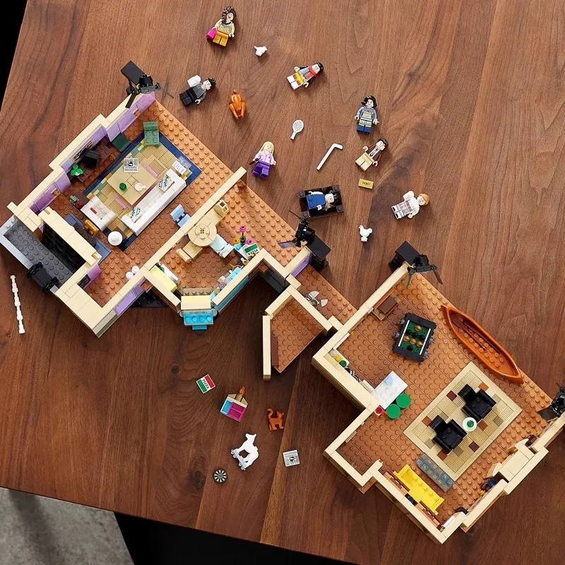 Friends The Apartments Building Blocks (2048 Pcs) - Image 2