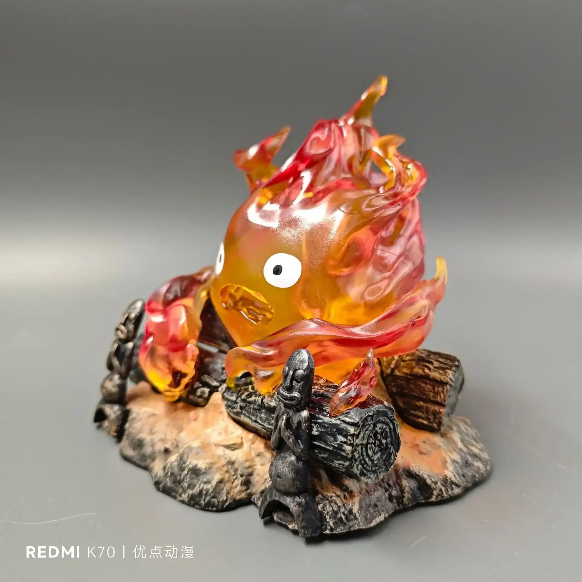 Glimmering Ember Calcifer Fire Lamp - Image 8