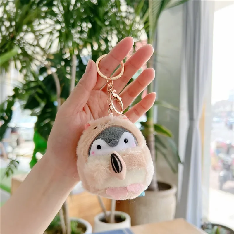 Globetrotter Penguin Plush Keychain - Image 15