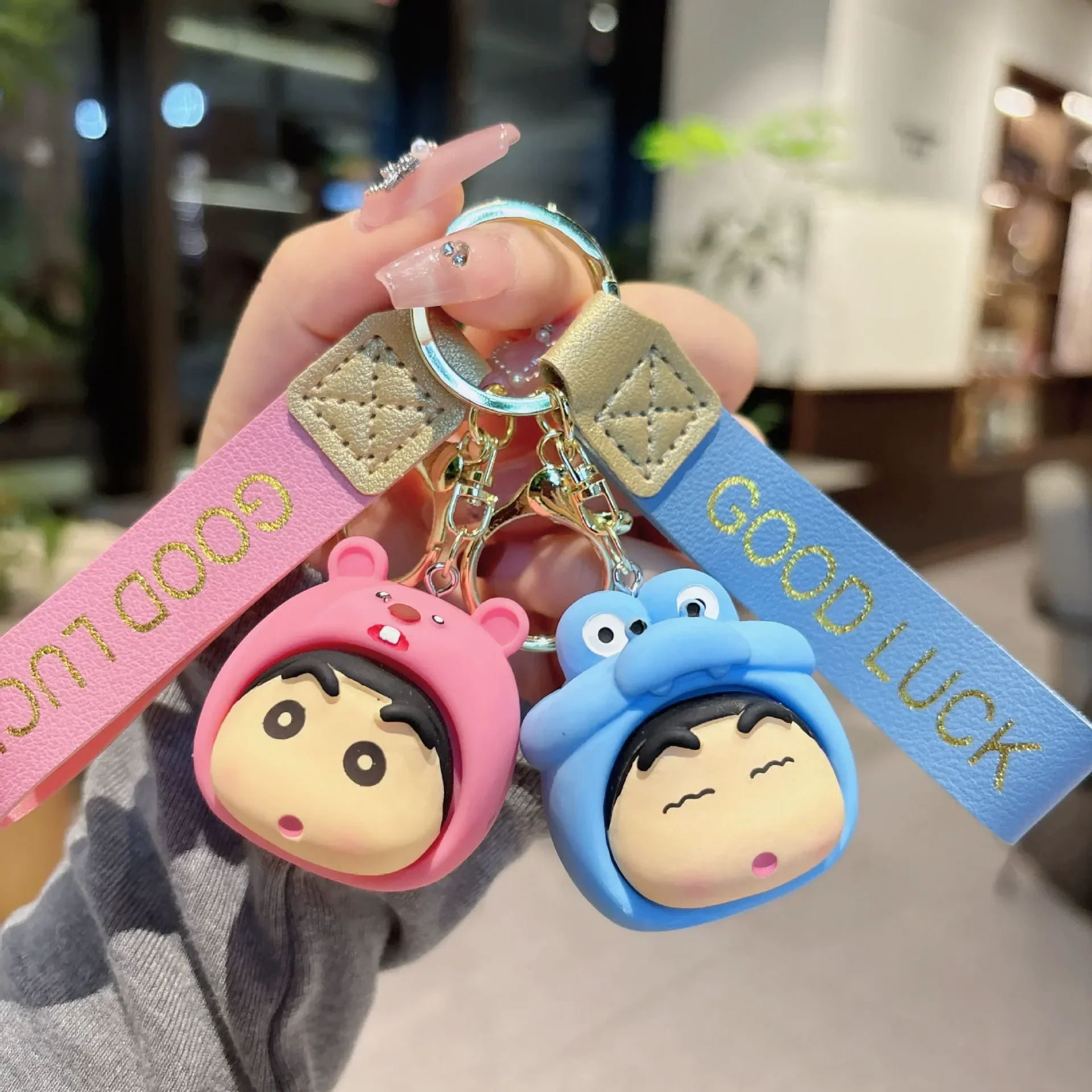 Goofy Shinichan Animal Head Keychain - Image 3