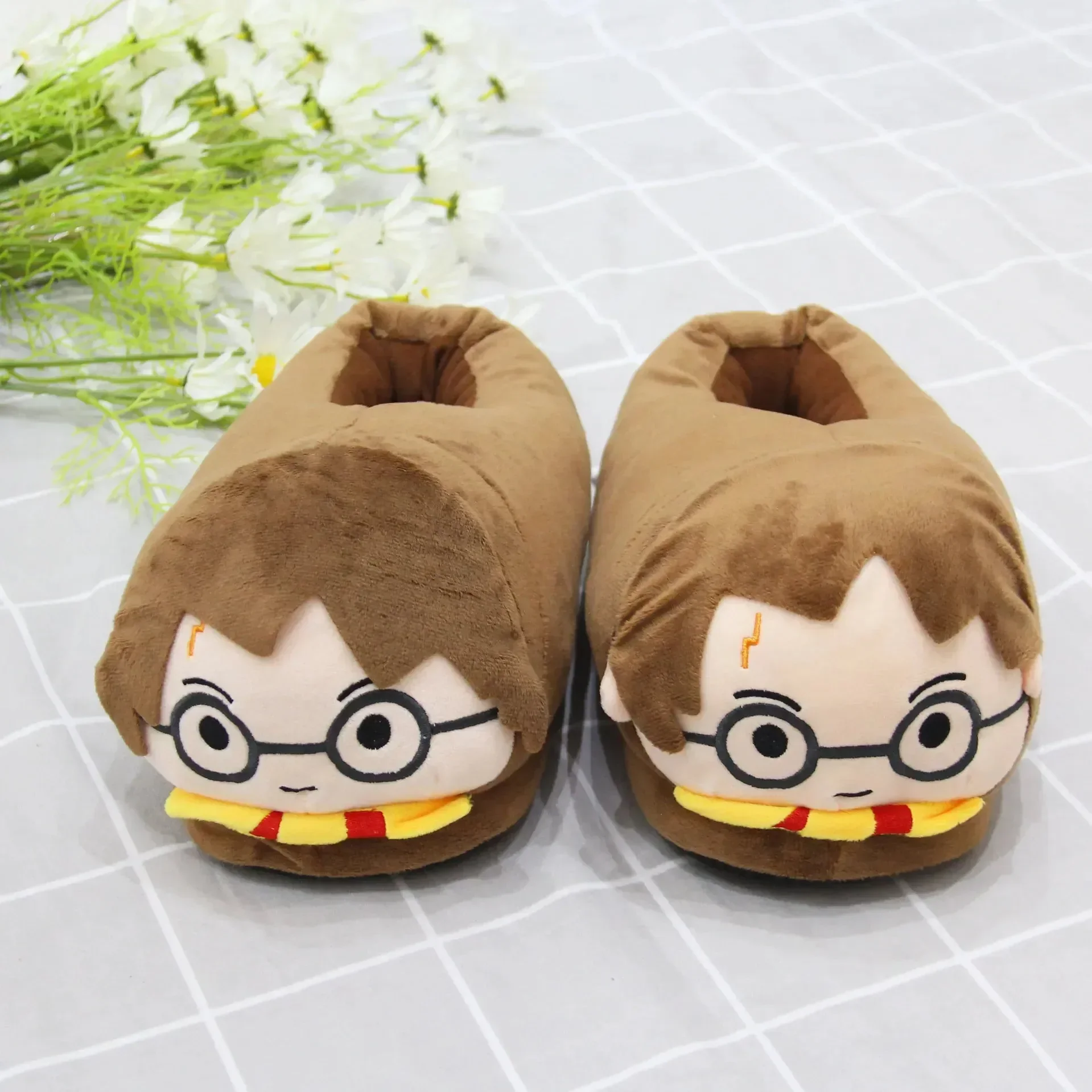 Harris Potter Wizarding Warmth Indoor Slippers - Image 3