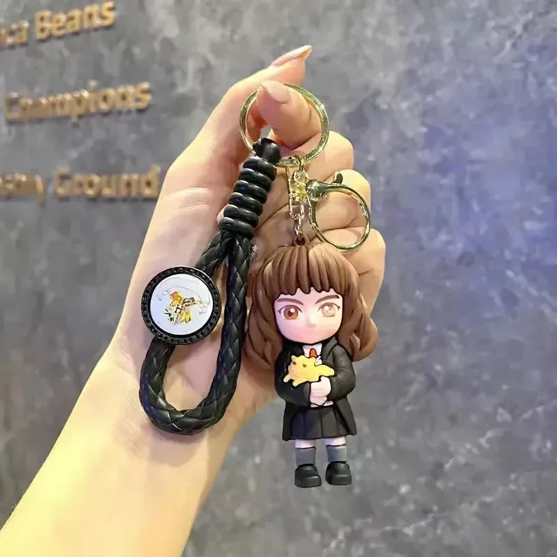 Harry Potter Hogwarts Crew Keychain - Image 9