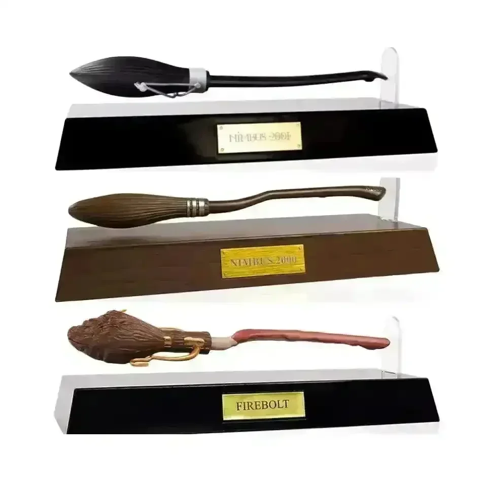 Harry Potter Levitating Broom Pen - Image 10