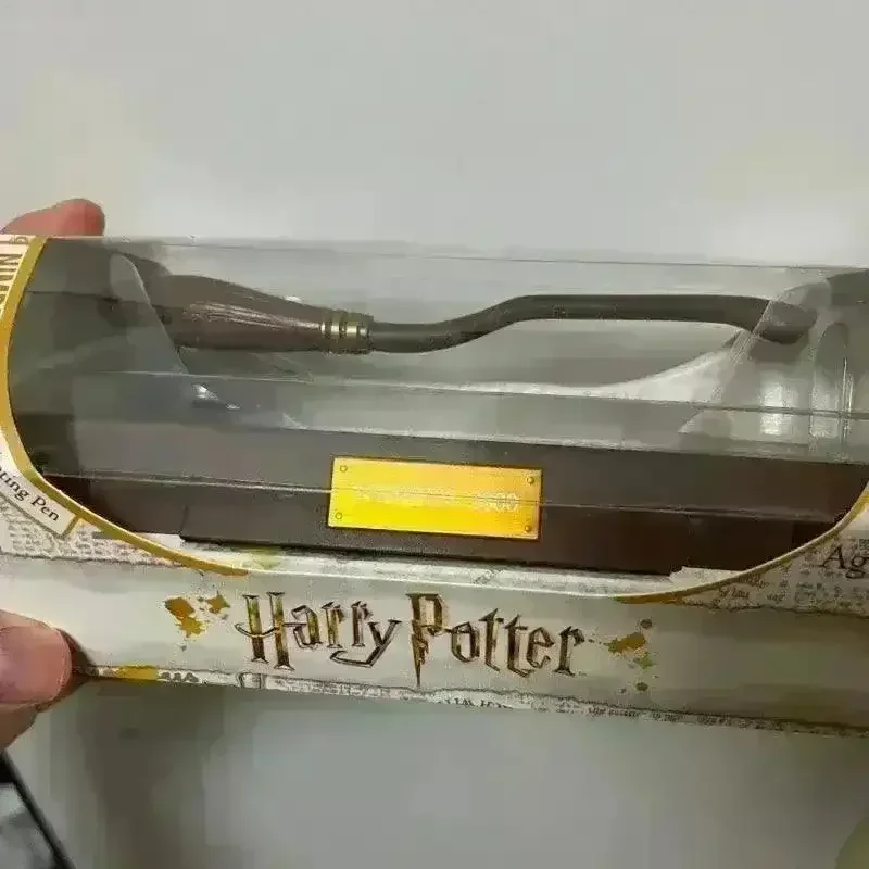 Harry Potter Levitating Broom Pen - Image 9