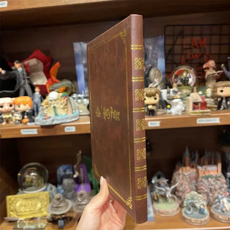 Harry Potter Picture Changing Notebook - Image 13