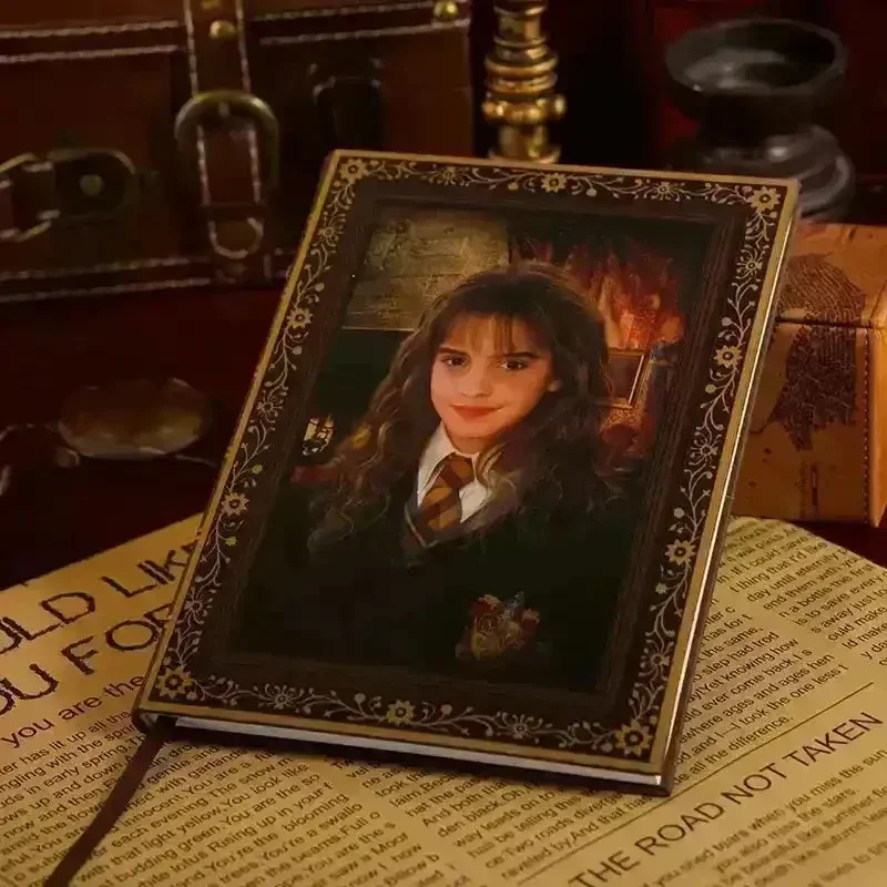 Harry Potter Picture Changing Notebook - Image 6