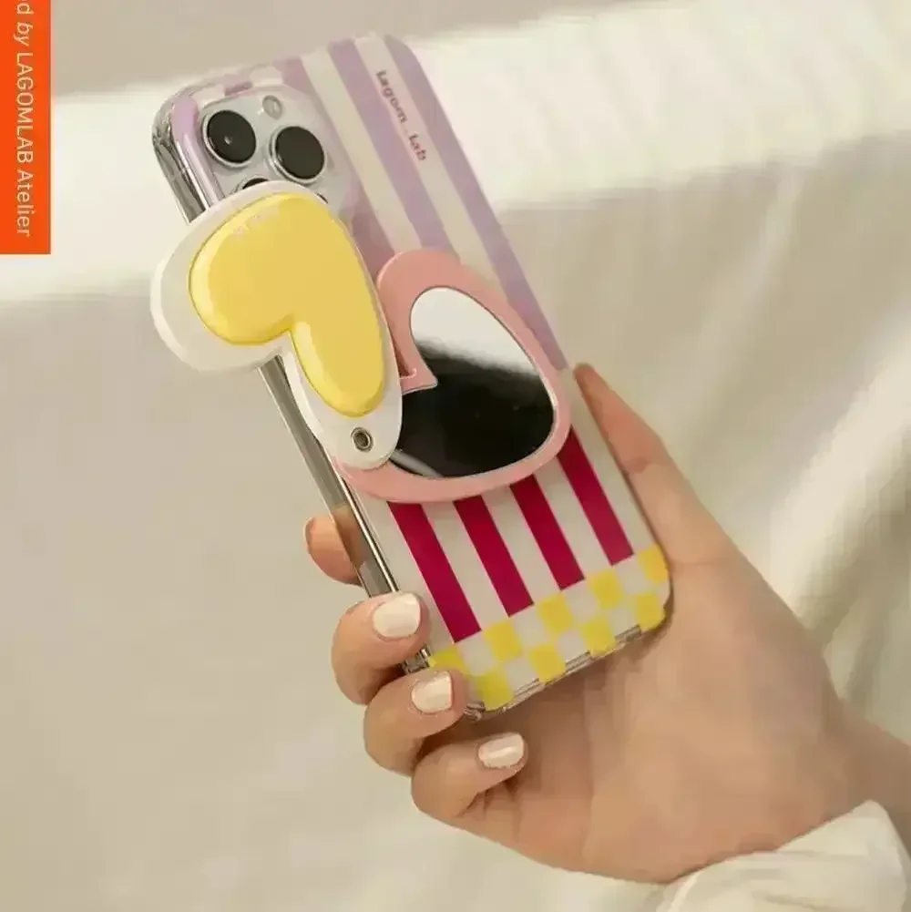 Heart's Reflection Mirror Case (For iPhones)