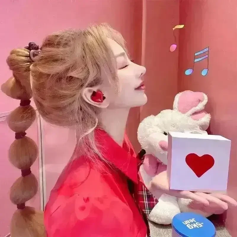 Heartbuds Bluetooth Wireless Heart Shaped Earphones - Image 5
