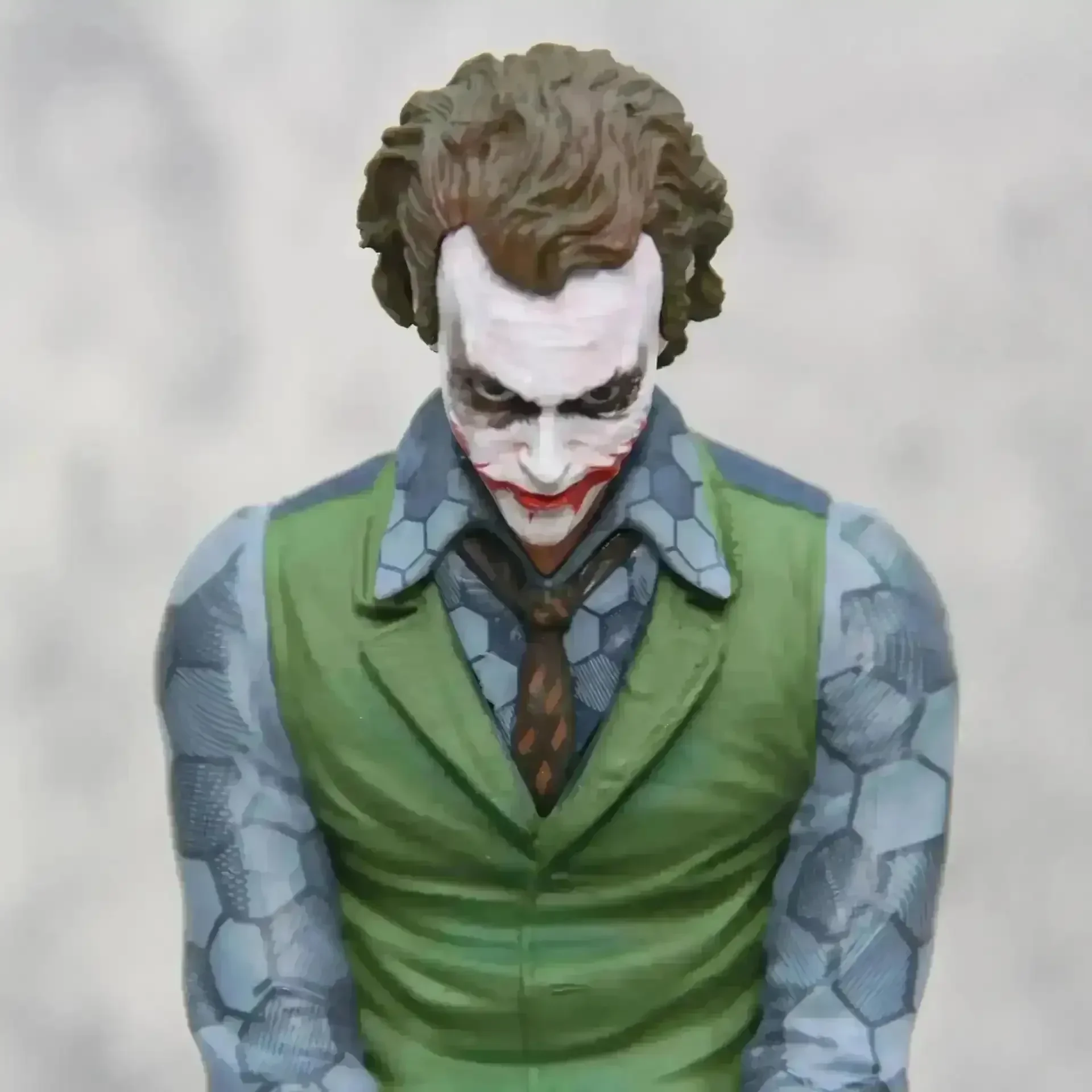 Heath Ledger Joker Roof Decor Figurine - Image 7