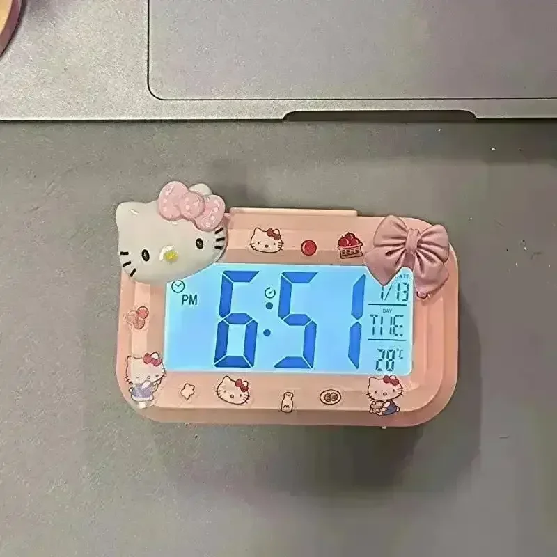 Hello Kitty Alarm Clock - Image 3