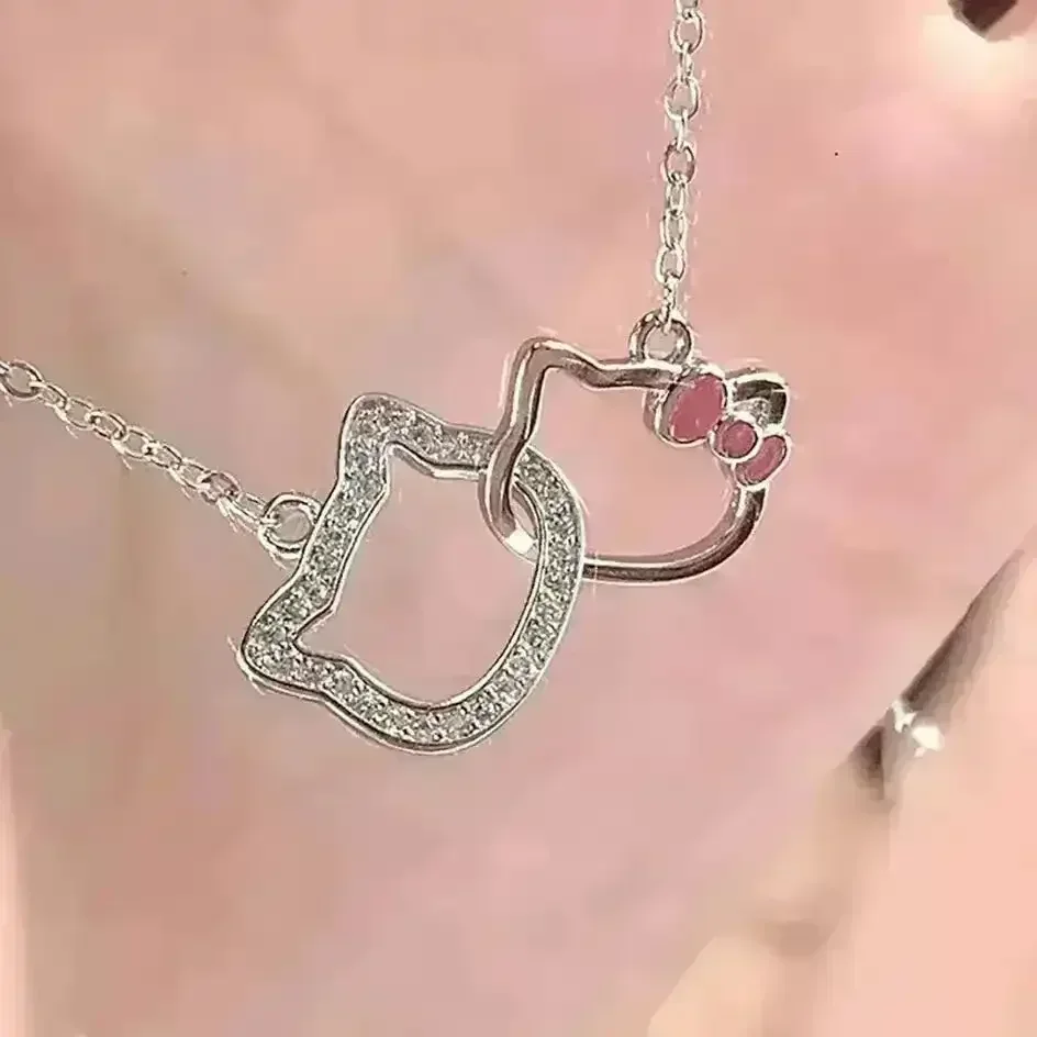 Hello Kitty Double Ring Pendant - Image 4