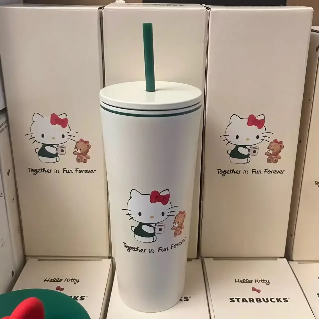 StarBX Hello KT Sippy Straw Cup (700 ml) - Image 2