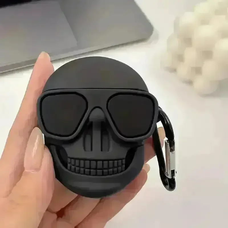 Hip Hop Skull Case (For Airpods) - Image 2