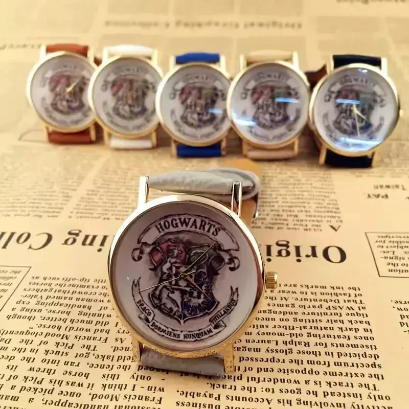 Hogwarts Analogue Wrist Watch - Image 3