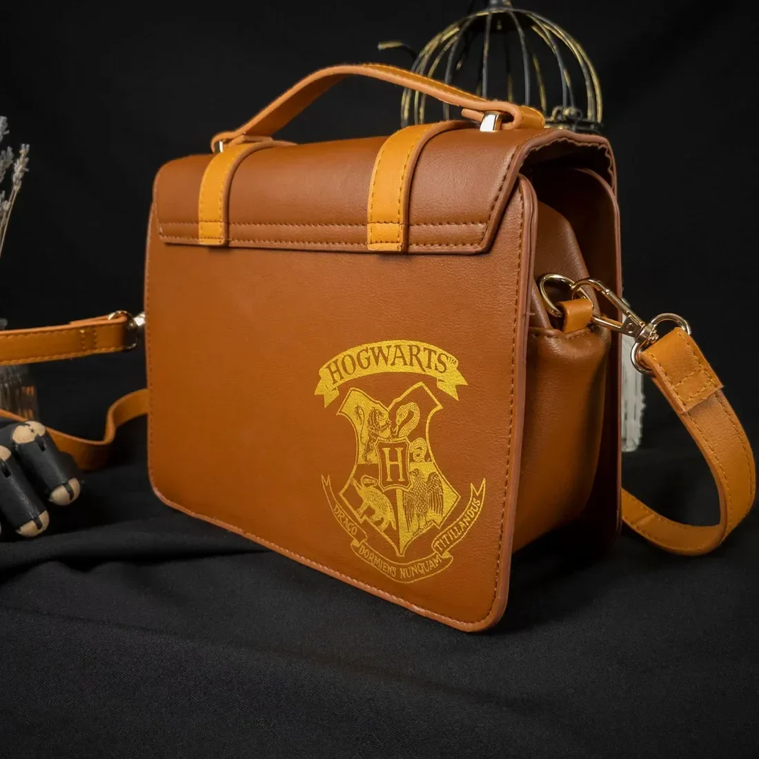 Hogwarts Emblem Shoulder Bag - Image 6