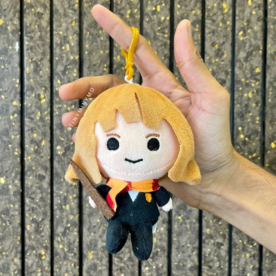 Hogwarts Wizard Magic Plush Keychain - Image 6