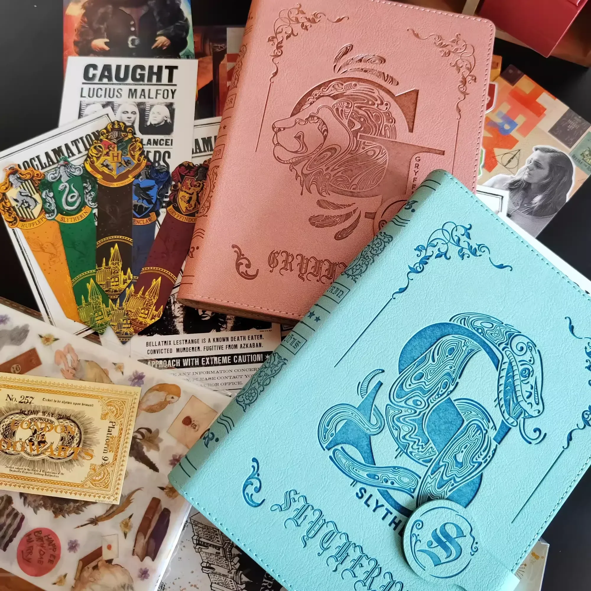 HP Pastel Premium House Themed A5 Notebook - Image 4