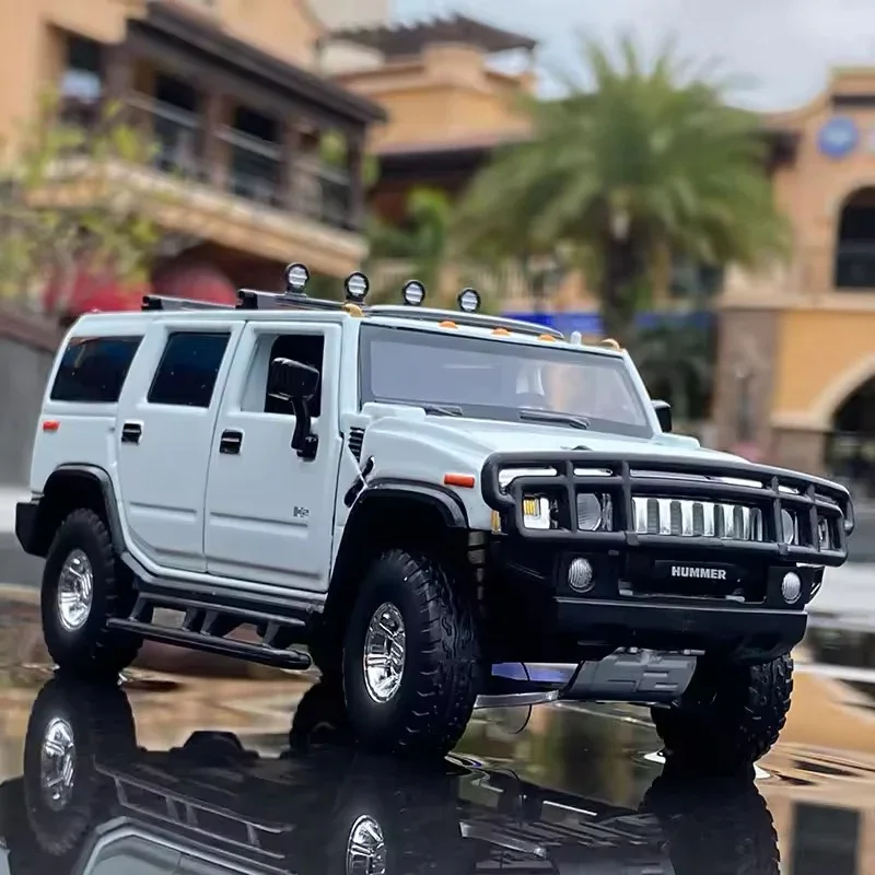 Hummer H2 1:24 Diecast Model - Image 7