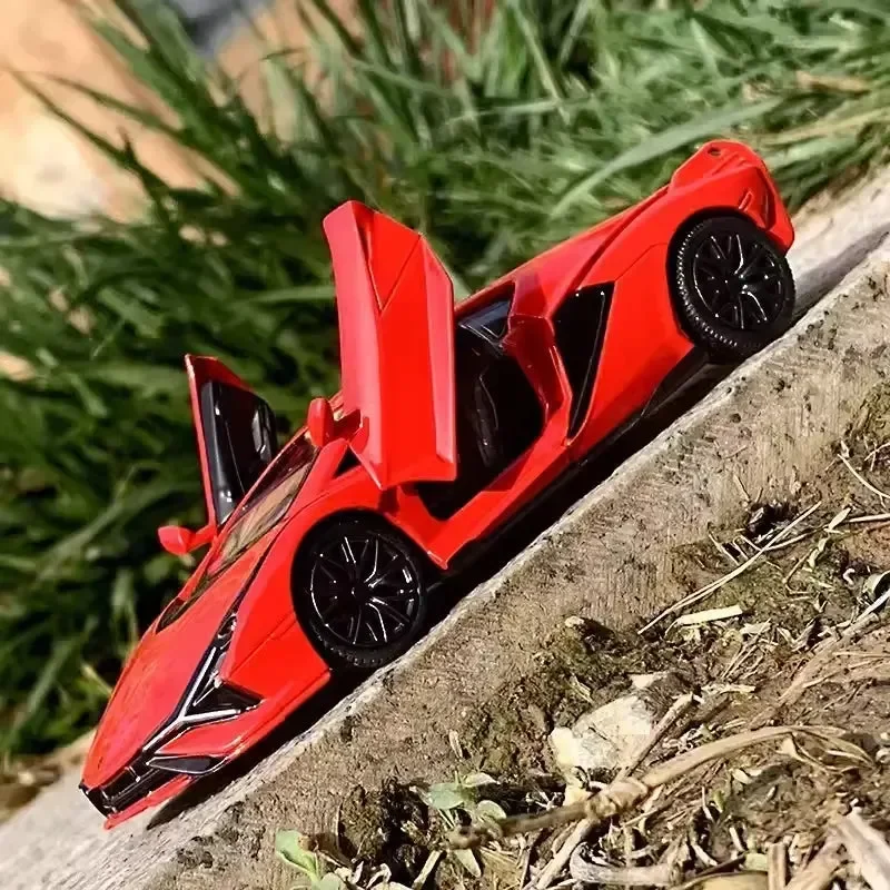 Hybrid 1:36 Lamborghini Sián Die-Cast Model - Image 3