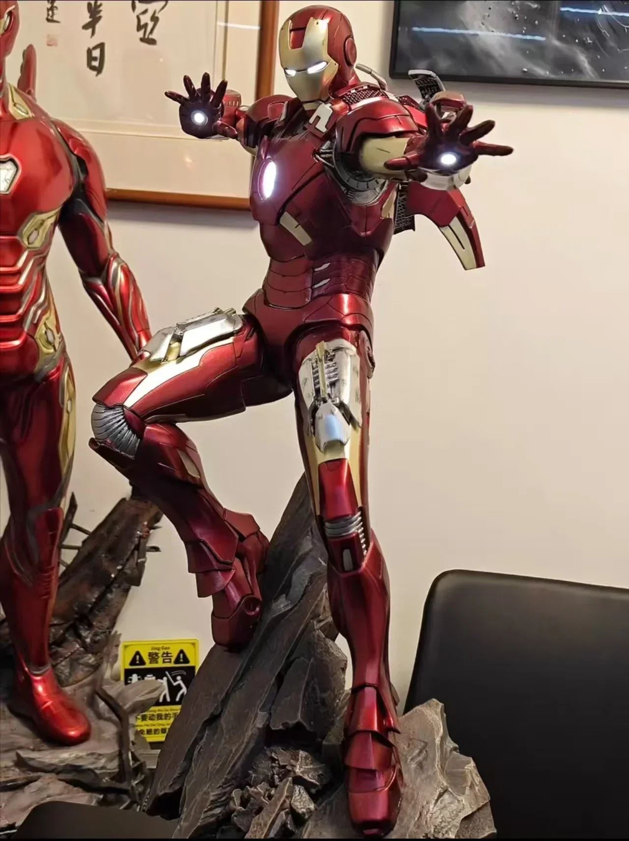 Iron Man MK7 Aerial Asault Statue (70 cm) - Image 9