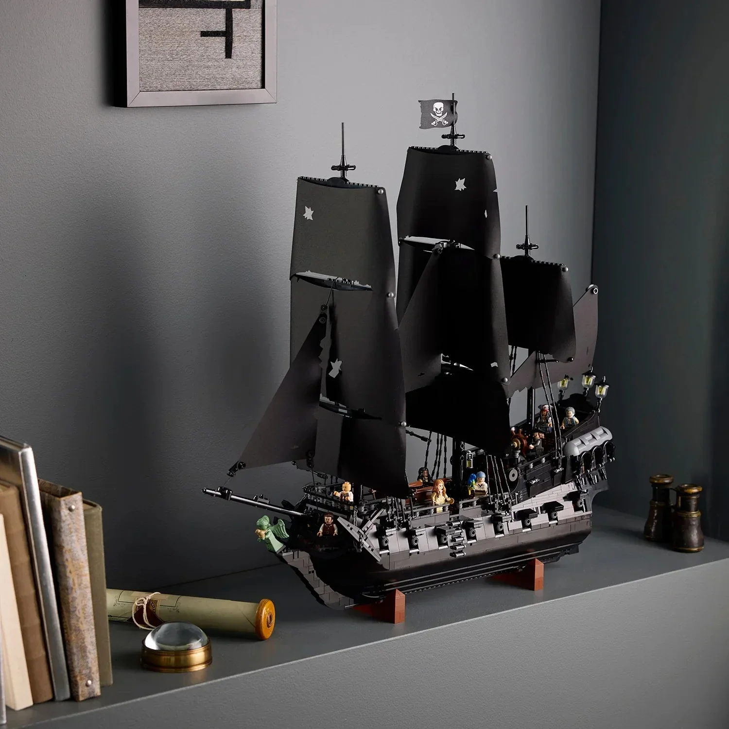 Jack Sparrow’s Pirate Ship Building Blocks (2862 Pcs) - Image 2