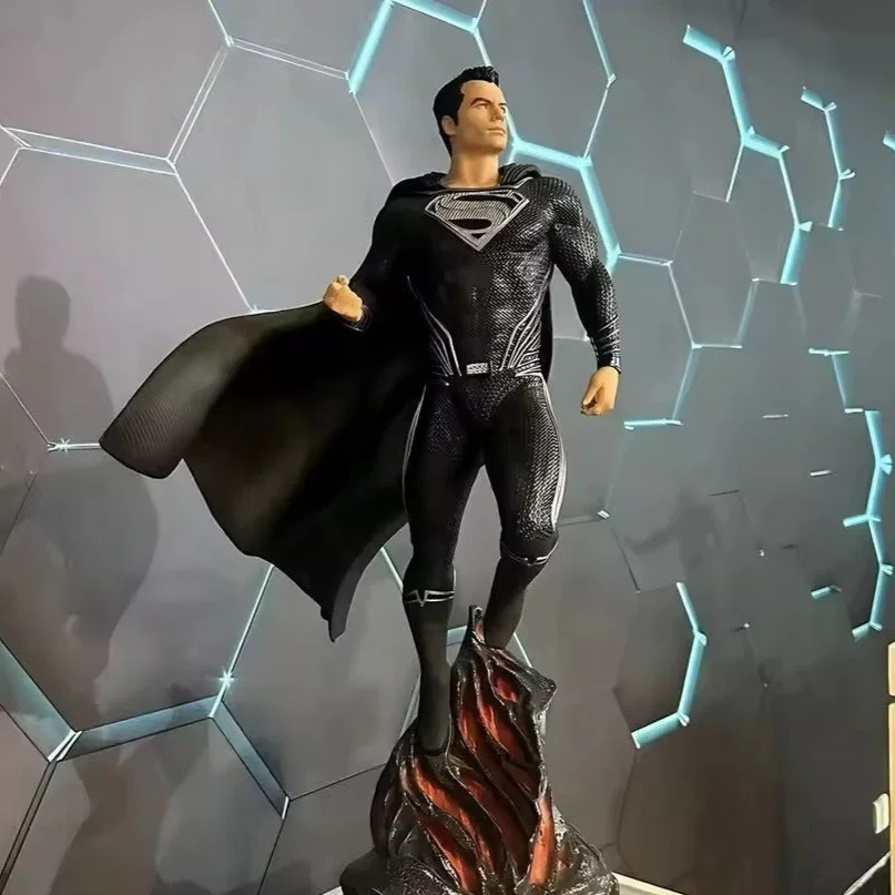 JL Superman Glowing Base Figure (73 cm) - Image 5