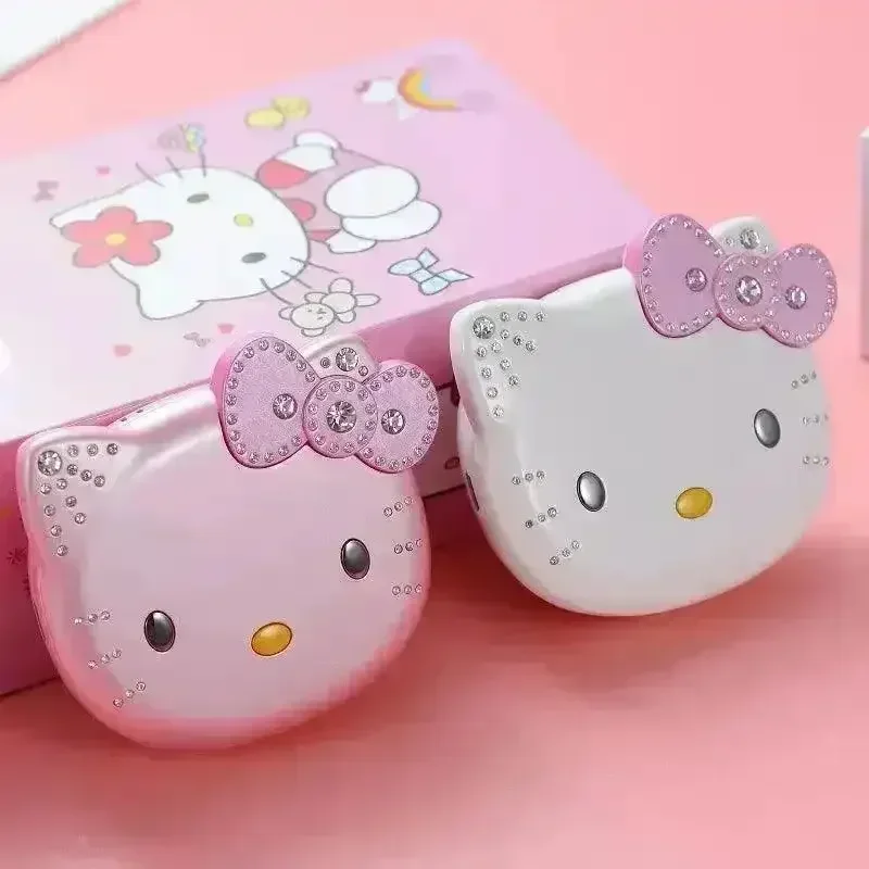 Kawaii Sanliou Hello Kitty K688 Flip Phone - Image 4