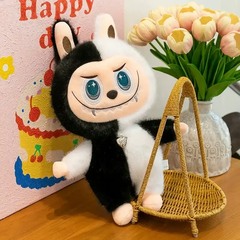 Laboobu Angel & Devil Plushie - Image 2
