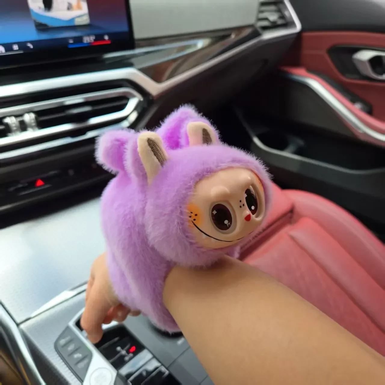 Labubu Tail Wag Plush Musical Bracelet - Image 17