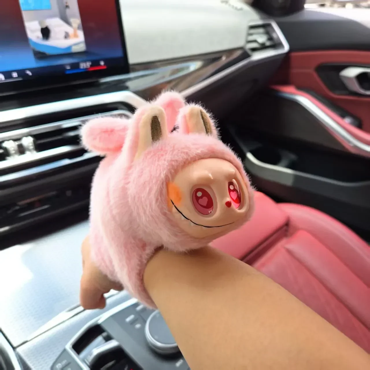 Labubu Tail Wag Plush Musical Bracelet - Image 18