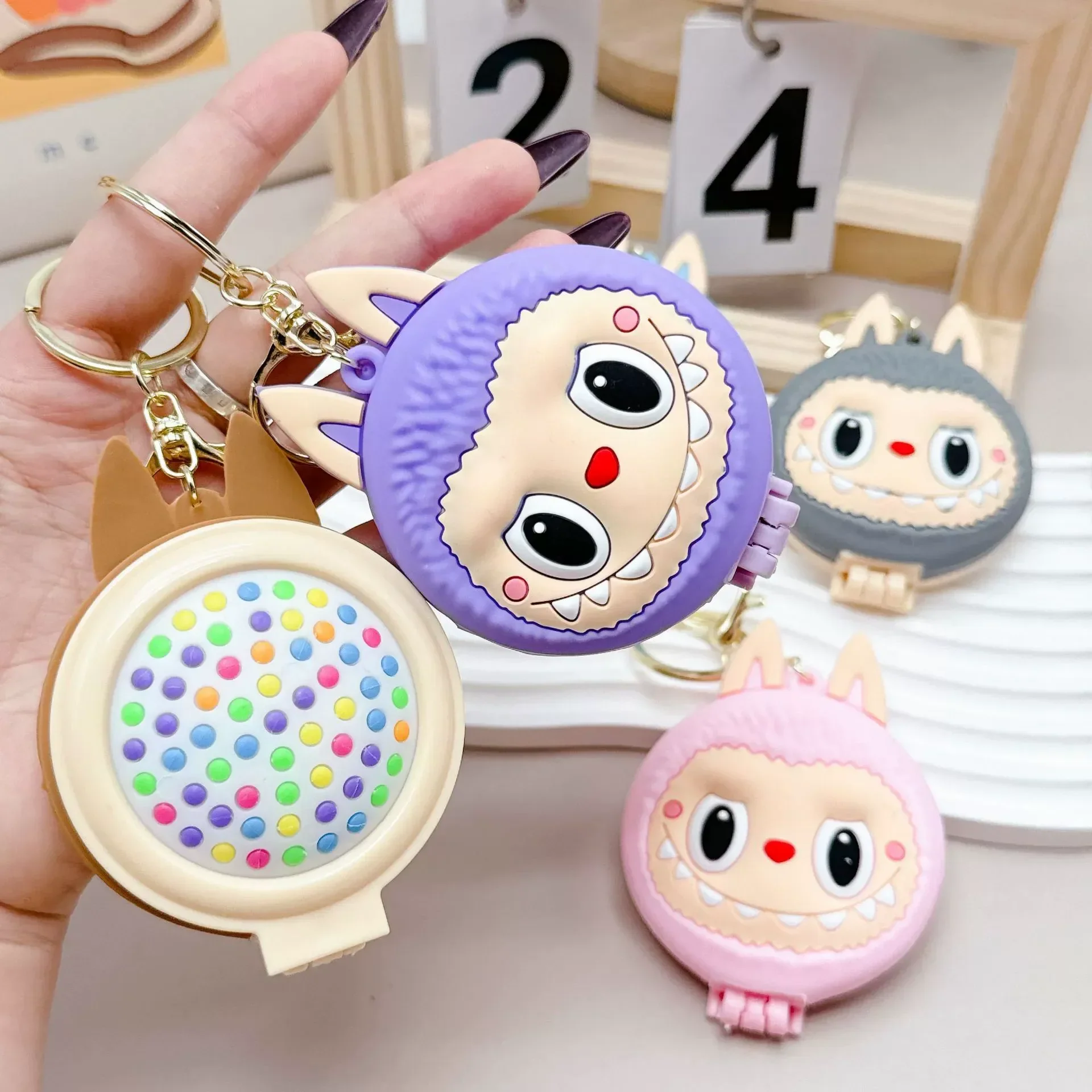 Labubu Mischief Comb & Mirror Keychain - Image 2