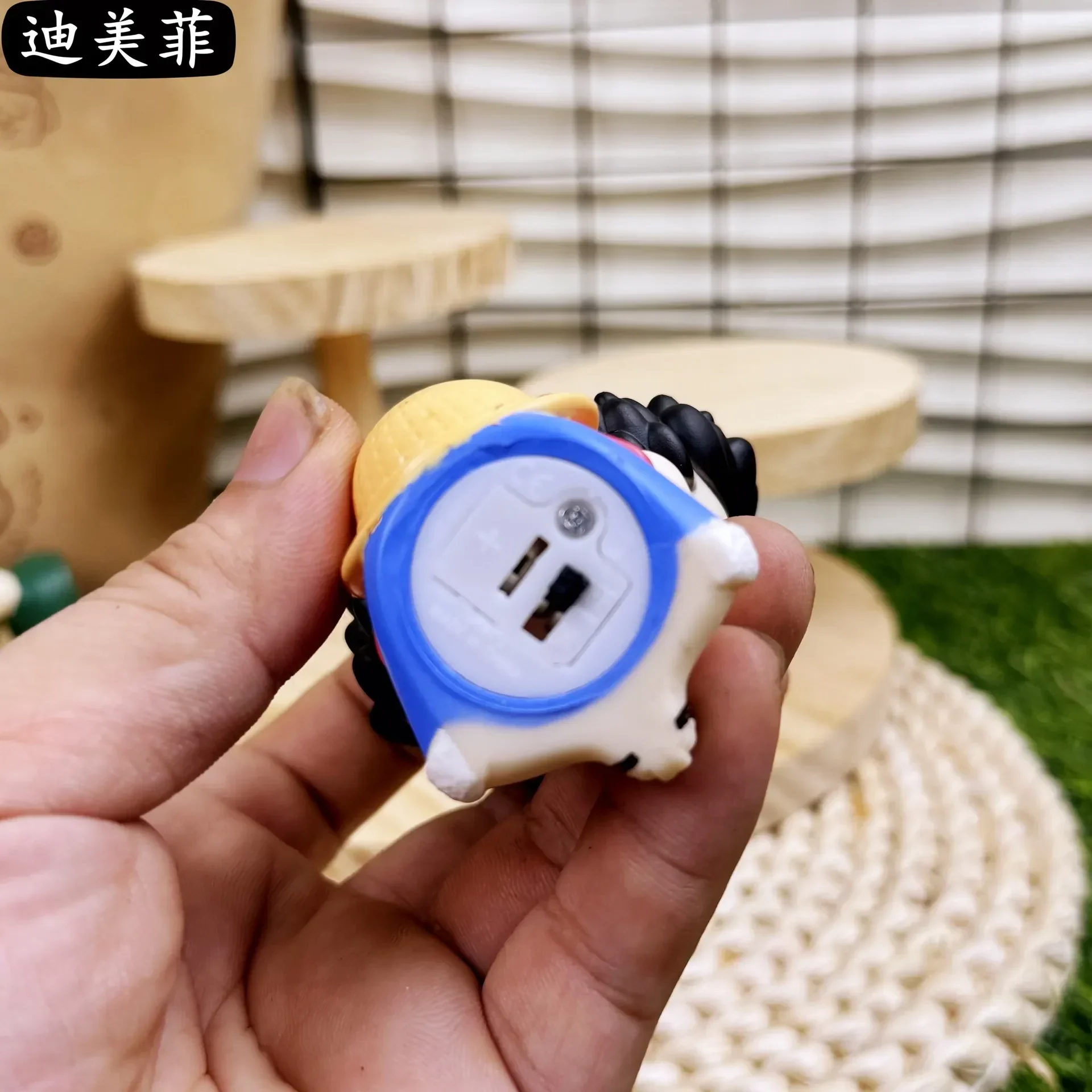 Labubu Monsters One Piece LED Keychain - Image 6