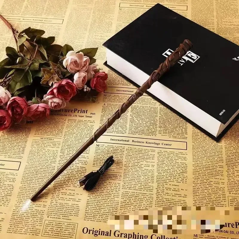 Lumos Maxima Light Up Wand - Image 10