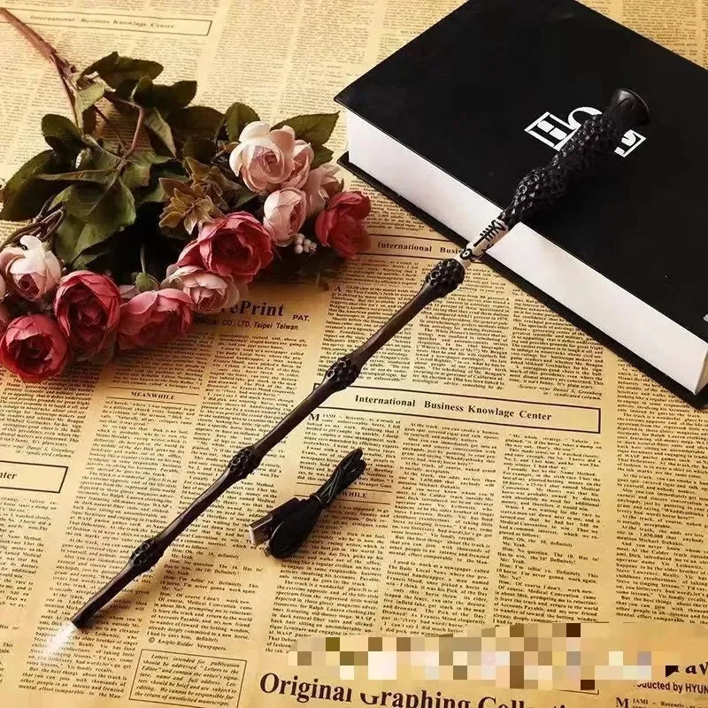 Lumos Maxima Light Up Wand - Image 12