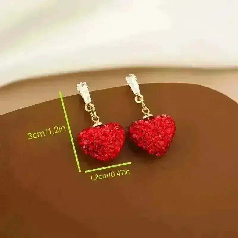 Luxurious Red Heart Dangle Earrings - Image 9