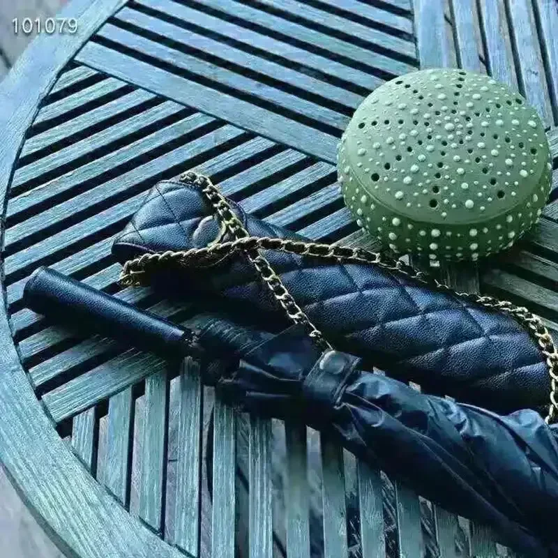 Luxury Epitome Black Designer Umbrella - Image 15