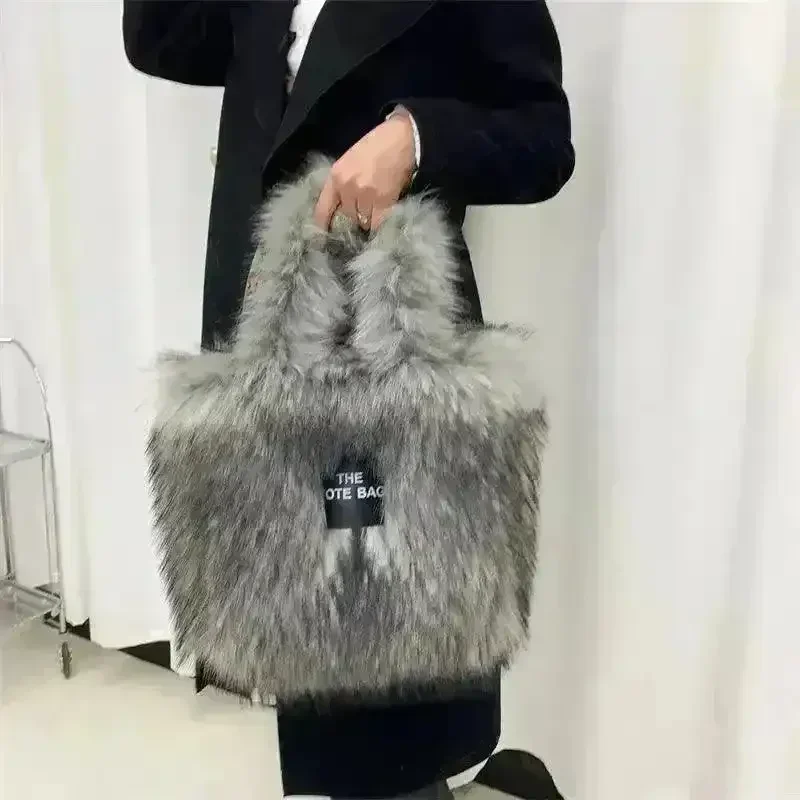 Luxury Faux Fur Gradient Tote Bag - Image 17