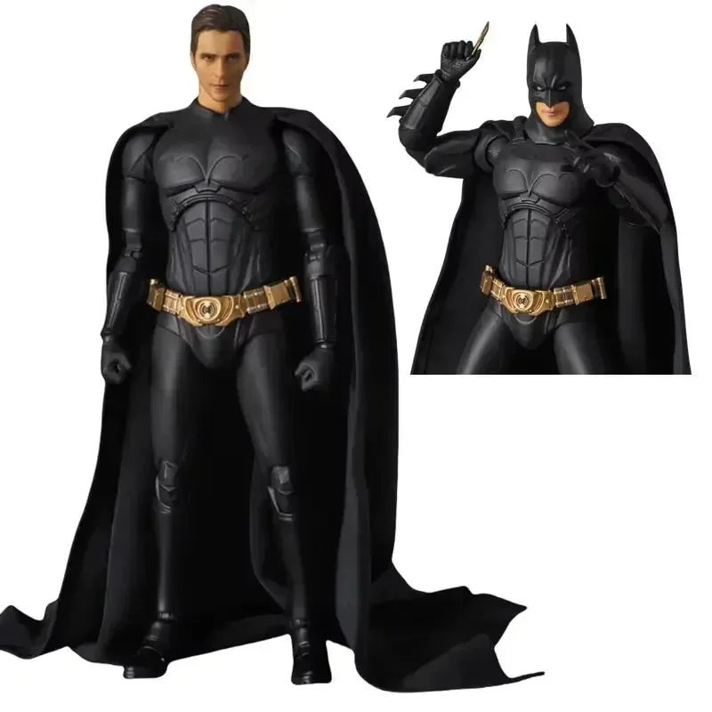 MAFEX No.049 Dark Knight Batman Action Figure - Image 2