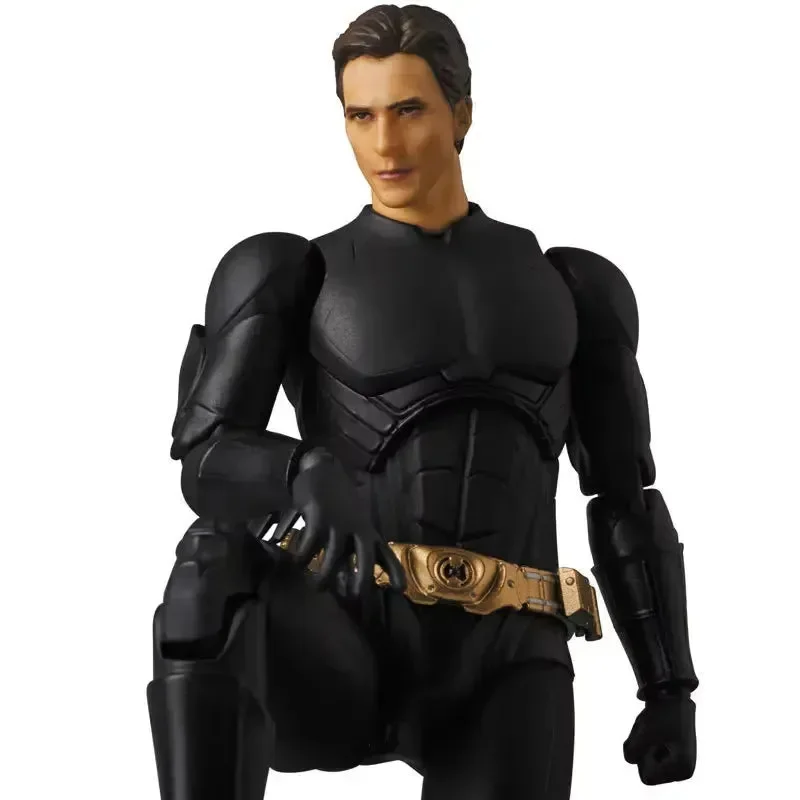 MAFEX No.049 Dark Knight Batman Action Figure - Image 6
