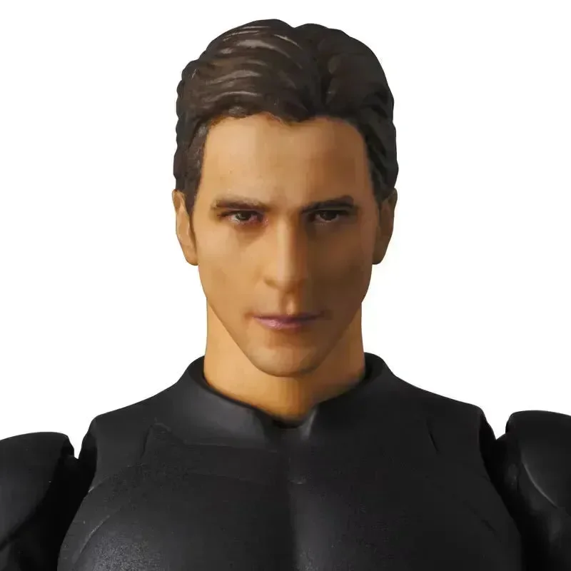 MAFEX No.049 Dark Knight Batman Action Figure - Image 8