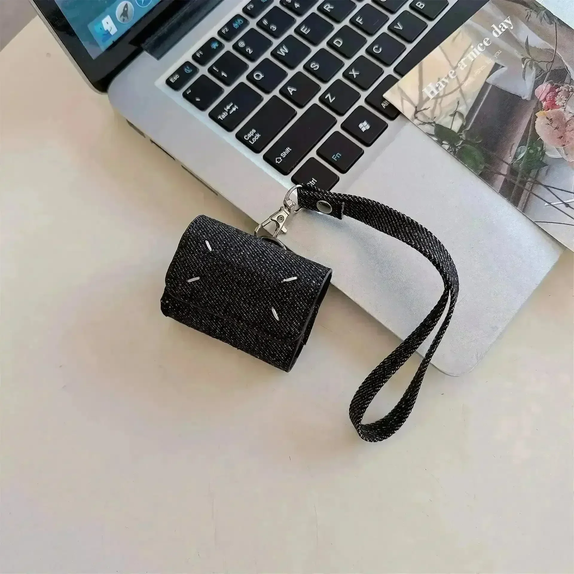 Maison Margiela Minimalist Case (For Airpods) - Image 8
