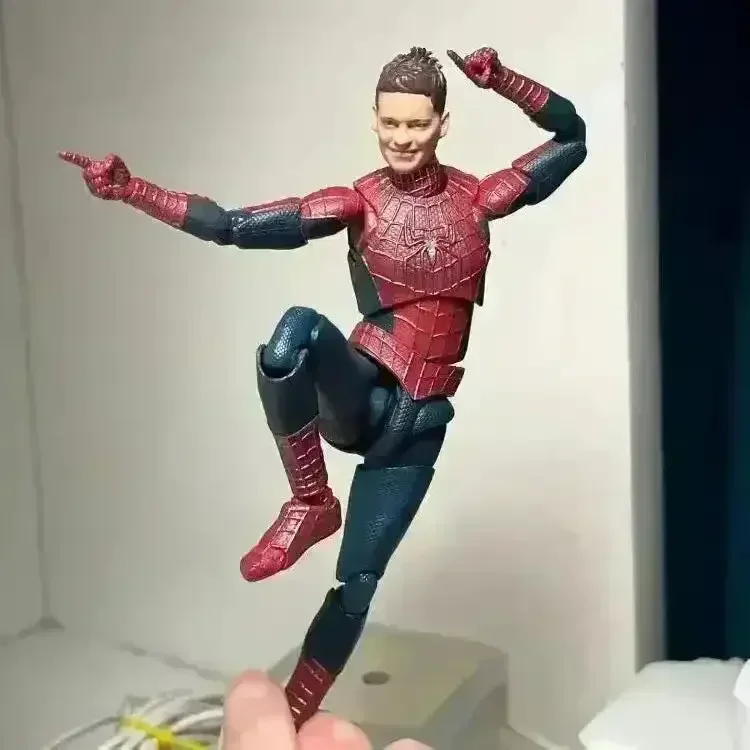 MRVL Spiderman Characters Action Figurine (15 cm) - Image 8
