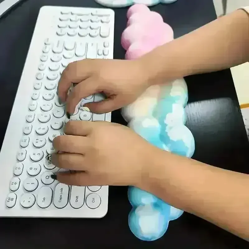 Memory Foam Cloud Keyboard Wrist Rest Set - Image 4