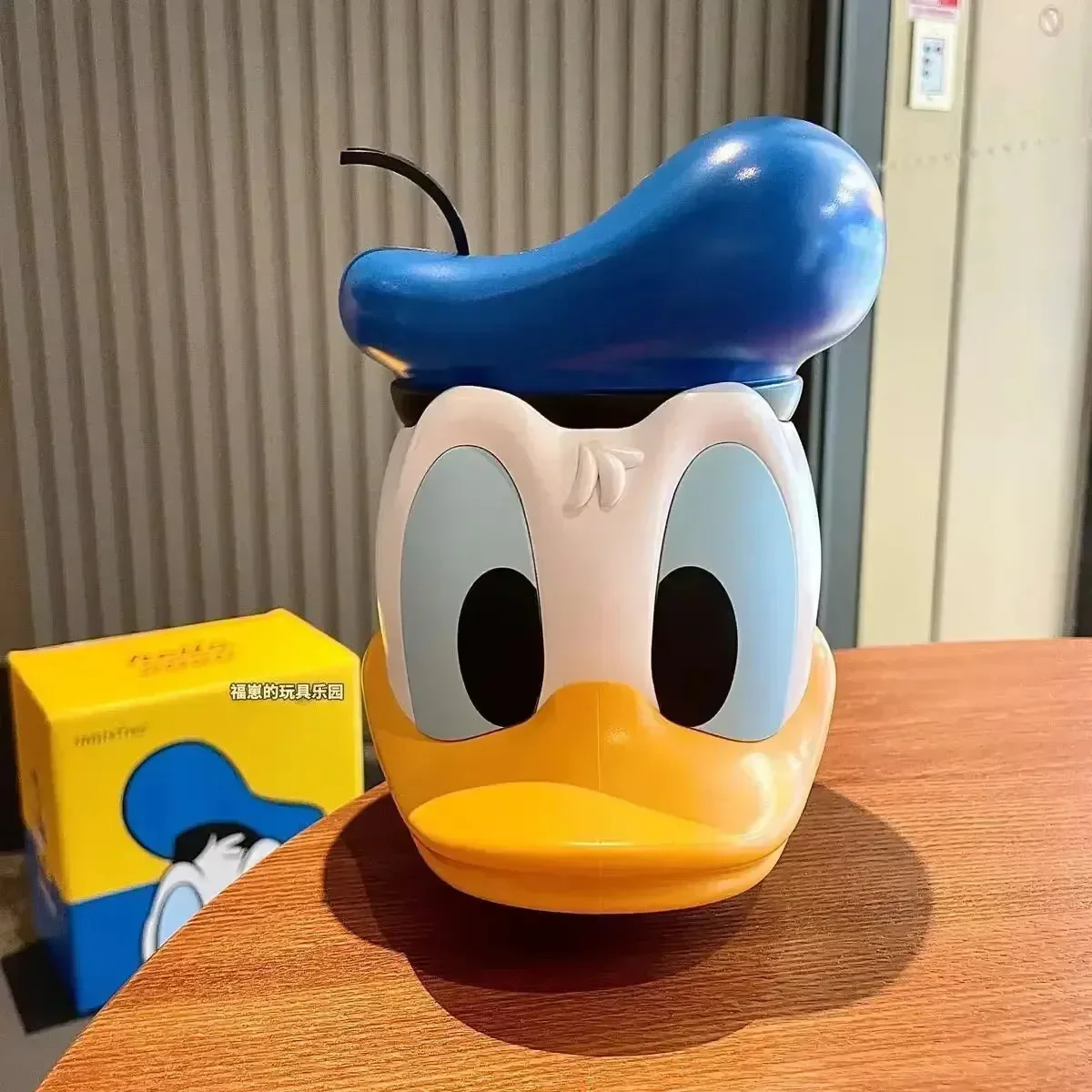 Mickey & Donald Friends Piggy Bank - Image 13