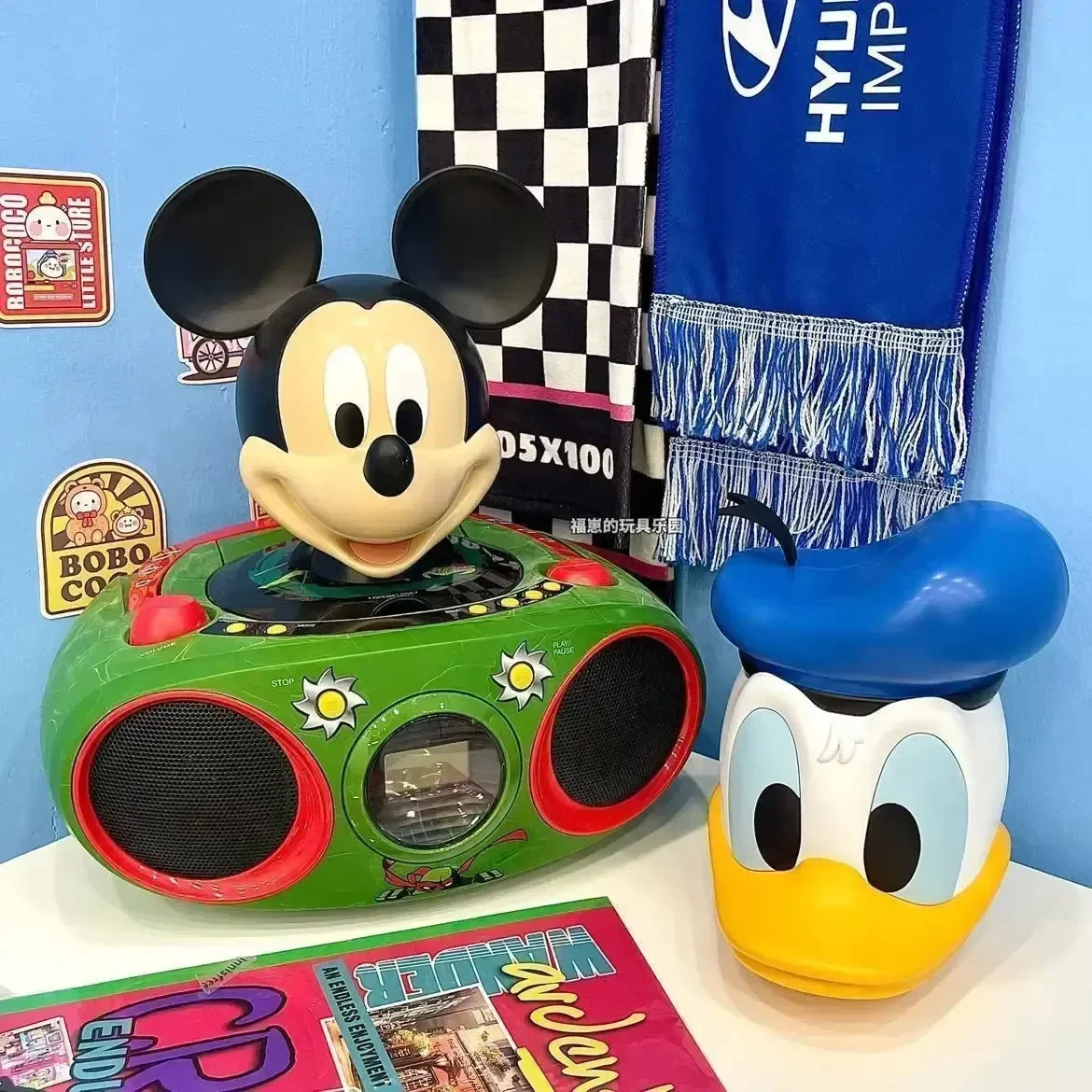 Mickey & Donald Friends Piggy Bank - Image 2