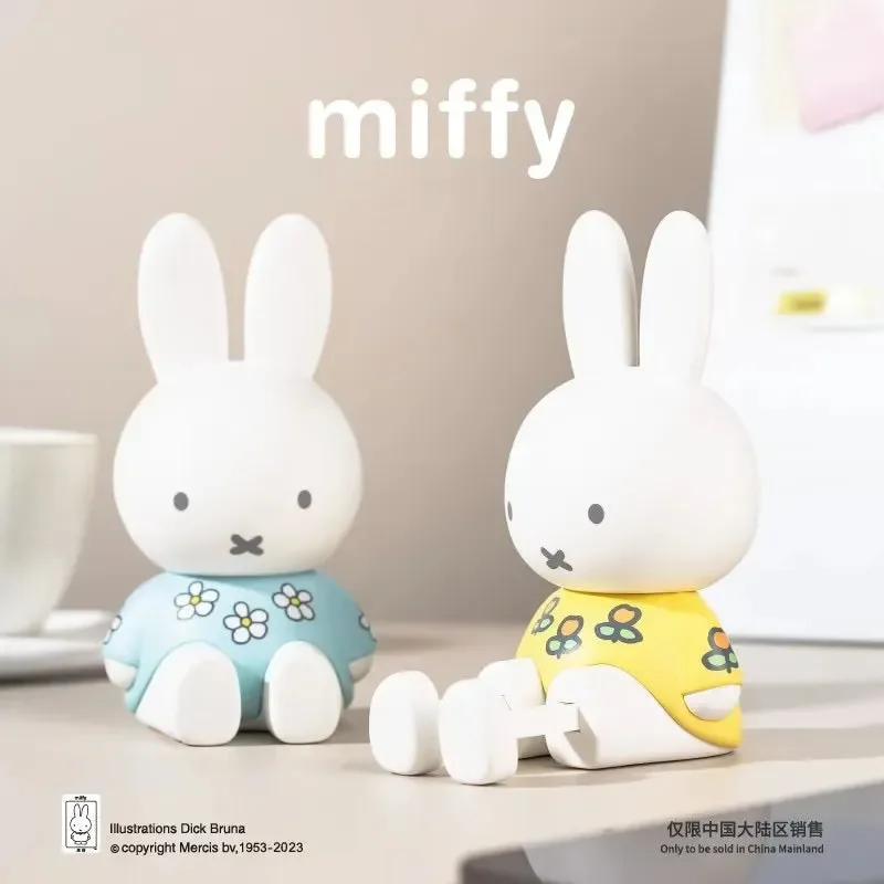 Miffy Stretch Stand Blind Box - Image 4