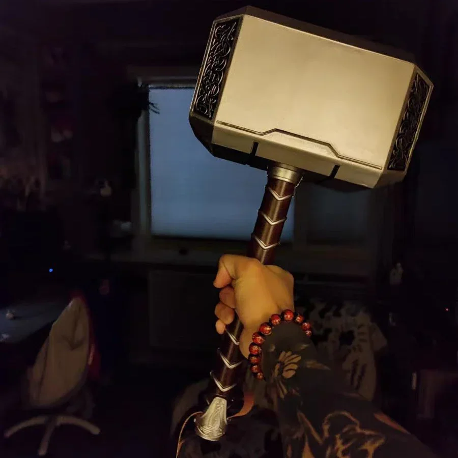 Mjolnir Movie Replica with LED Base - Image 6