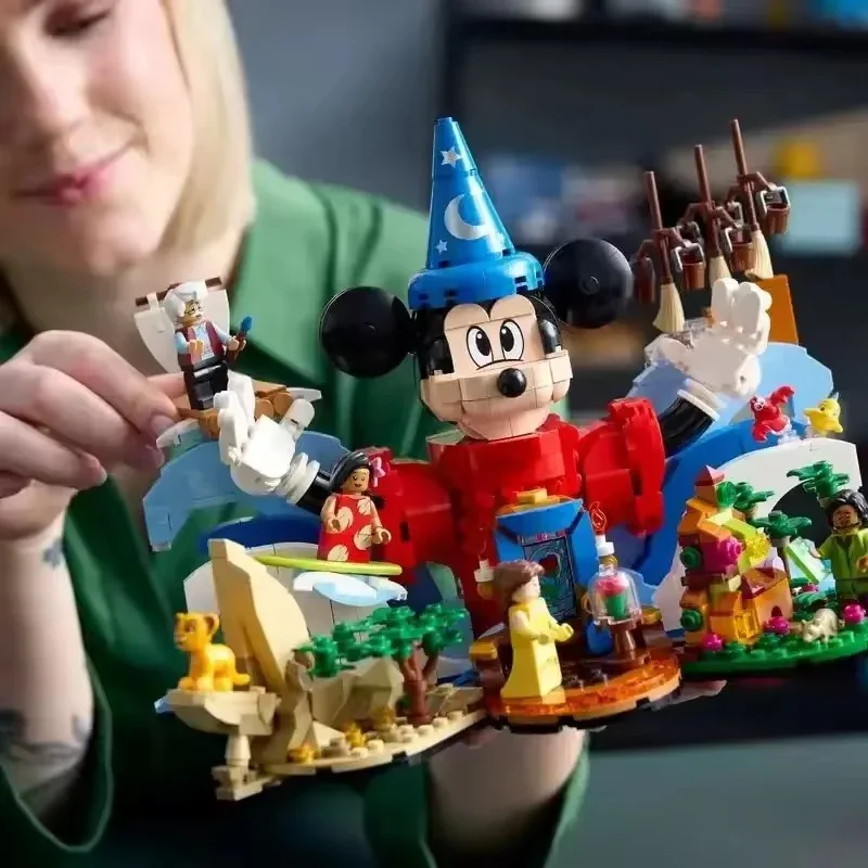MM Clubhouse Building Blocks (1103 Pcs) - Image 3