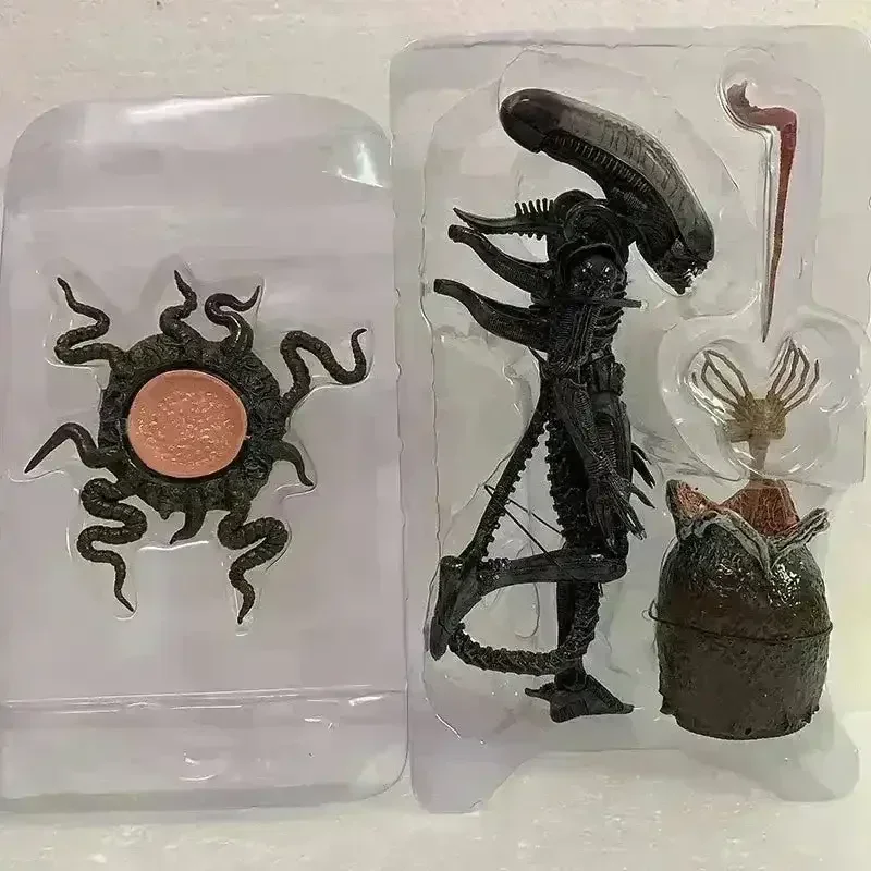 NECA Alien 40th Anniversary Ultimate Big Chap Figure (22 cm) - Image 7